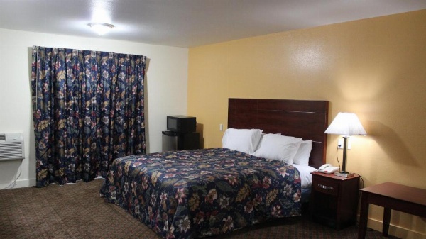 Passport Inn and Suites - Middletown image 10