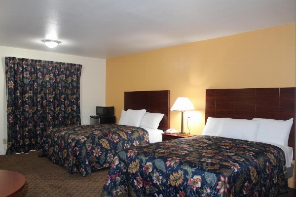 Passport Inn and Suites - Middletown image 7